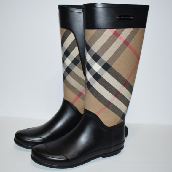 Burberry Shoes - Burberry Clemence Rubber Rain Boots